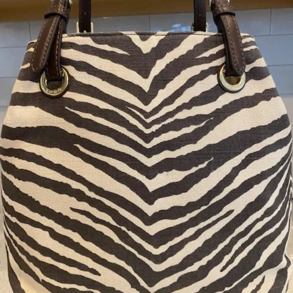 Michael Kors Canvas Stripe Tiger Animal Bag Tote - Picture 5 of 6